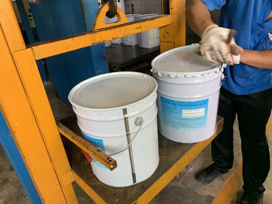 Colorless Low Viscosity Resin , Clear Electrical Liquid Glass Epoxy Resin